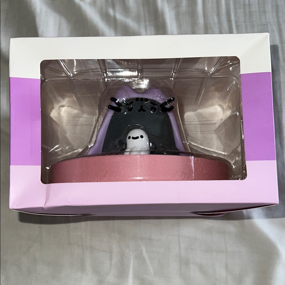 Pusheen Pink and Purple Bath Soak Set